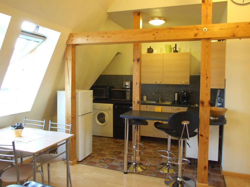 Sunlit Loft Apartment Riga Exterior foto