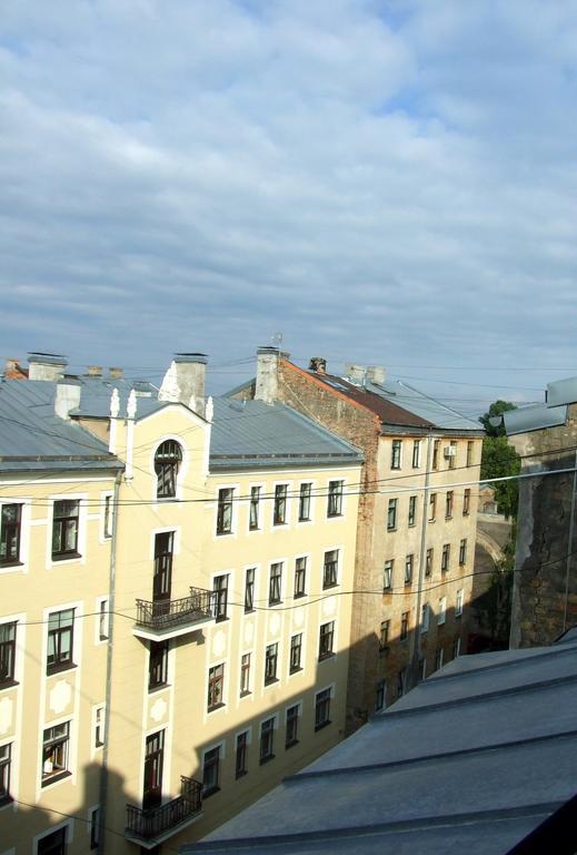 Sunlit Loft Apartment Riga Exterior foto